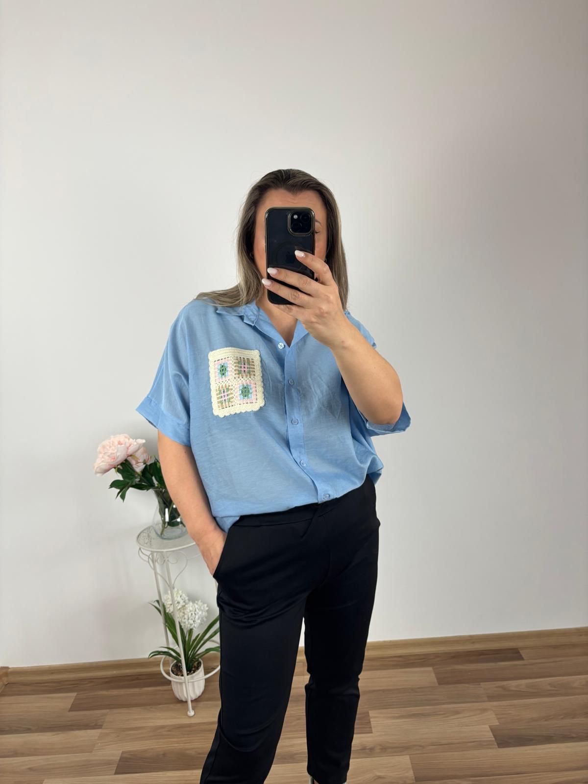 Cămașă oversized cu buzunar croșetat handmade - current